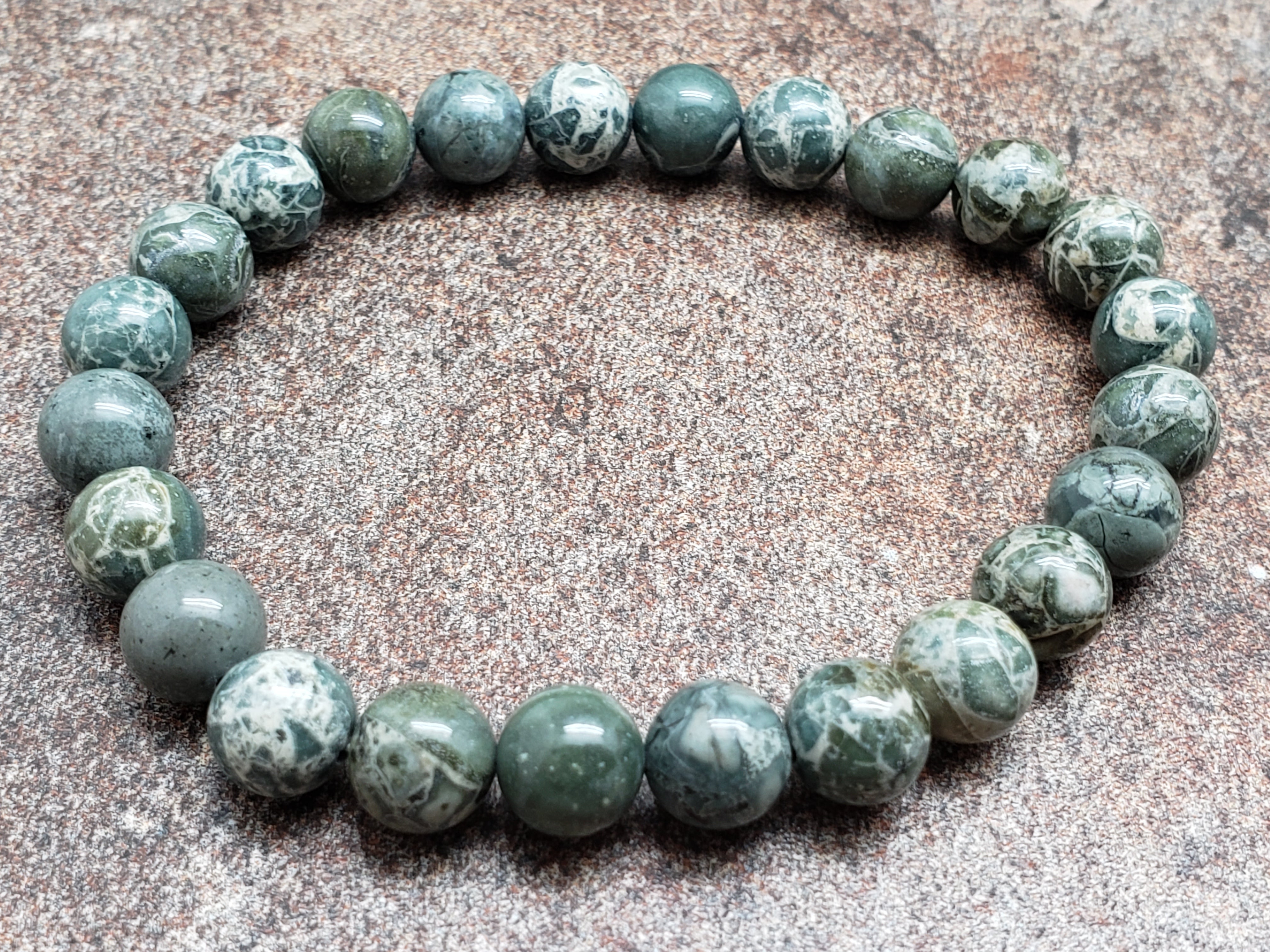 Count of 5 Green Brecciated Jasper Bracelets, 7 inch