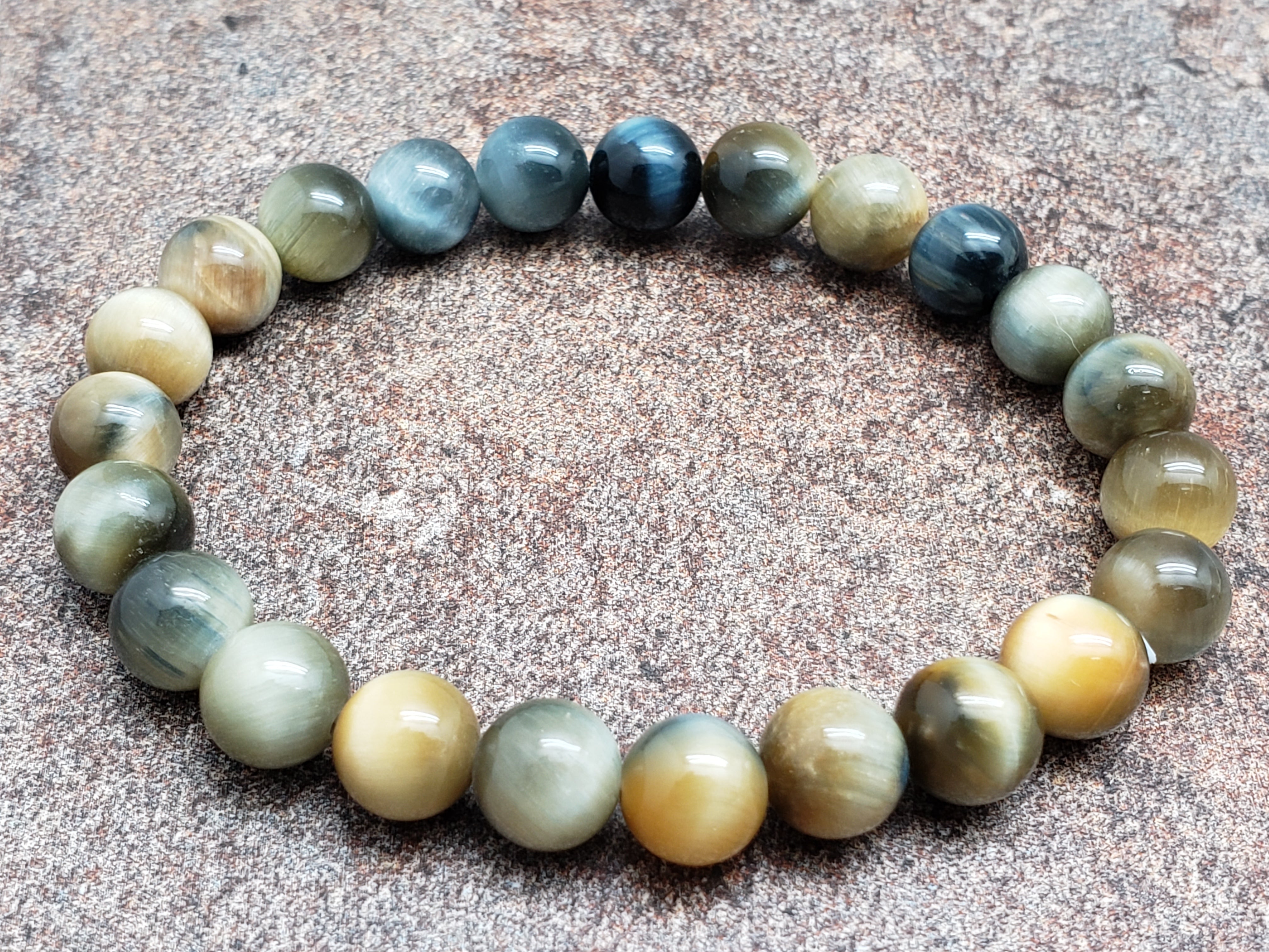 Count of 5 Dream Tiger Eye Bracelets, 7 inch